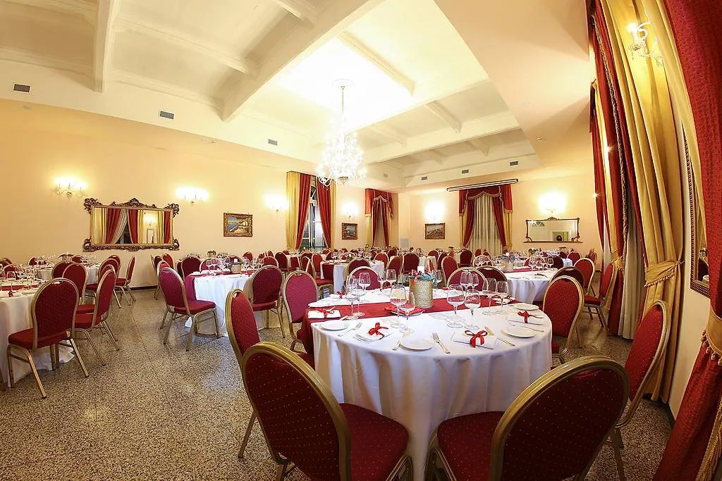 Grand Hotel Capodimonte Неаполь