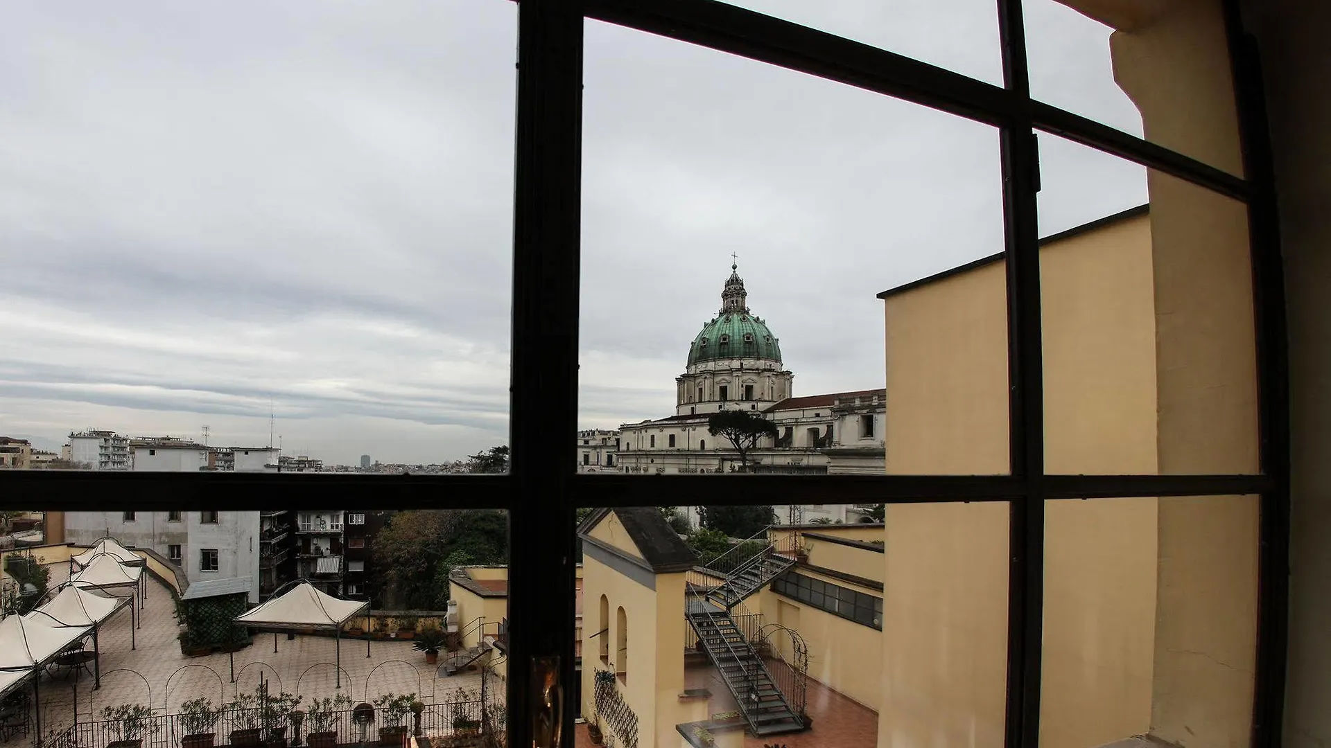 Grand Hotel Capodimonte Неаполь